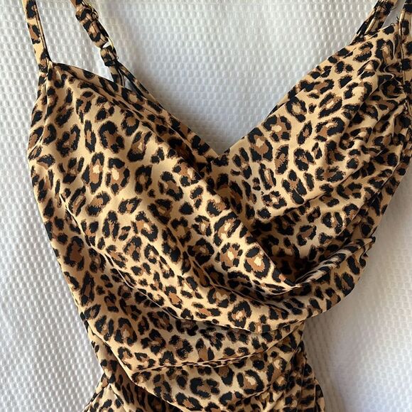 Aqua Green Leopard Print One Piece Swimsuit Size Small - Picture 7 of 12